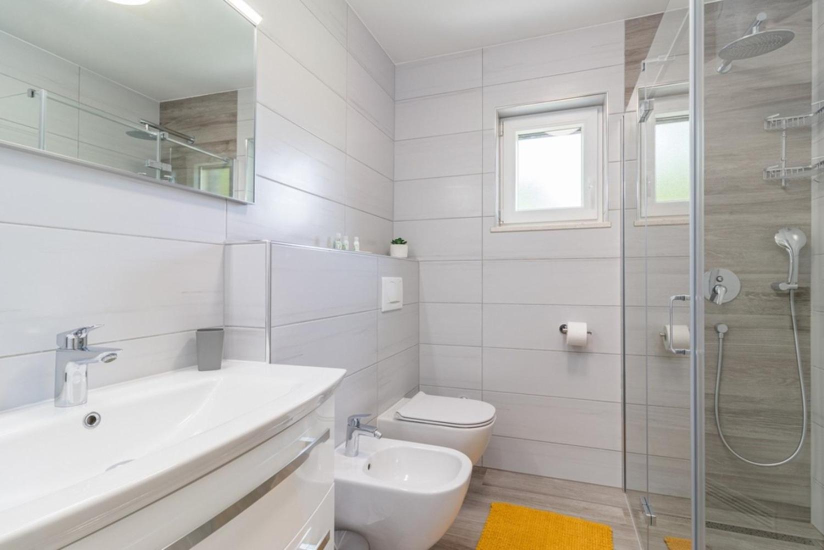 Vila Horizon For 18 People Near With Large Garden And Children Playground